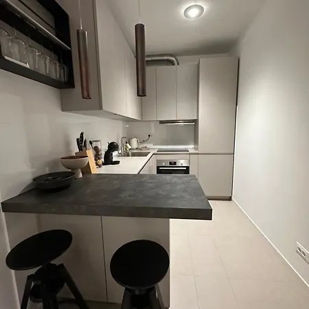 Znjan Beachfront Luxury Beautiful New With Garden Jacuzzi And Sauna * Split