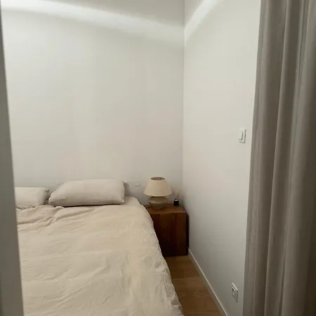 Znjan Beachfront Luxury Beautiful New With Garden Jacuzzi And Sauna Apartment Split