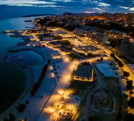 Znjan Beachfront Luxury Beautiful New With Garden Jacuzzi And Sauna