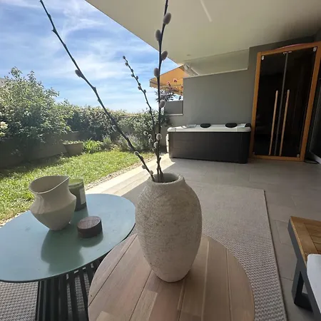 公寓 Vila 5 Luxury Garden Spa Suite - Znjan - By The Beach *